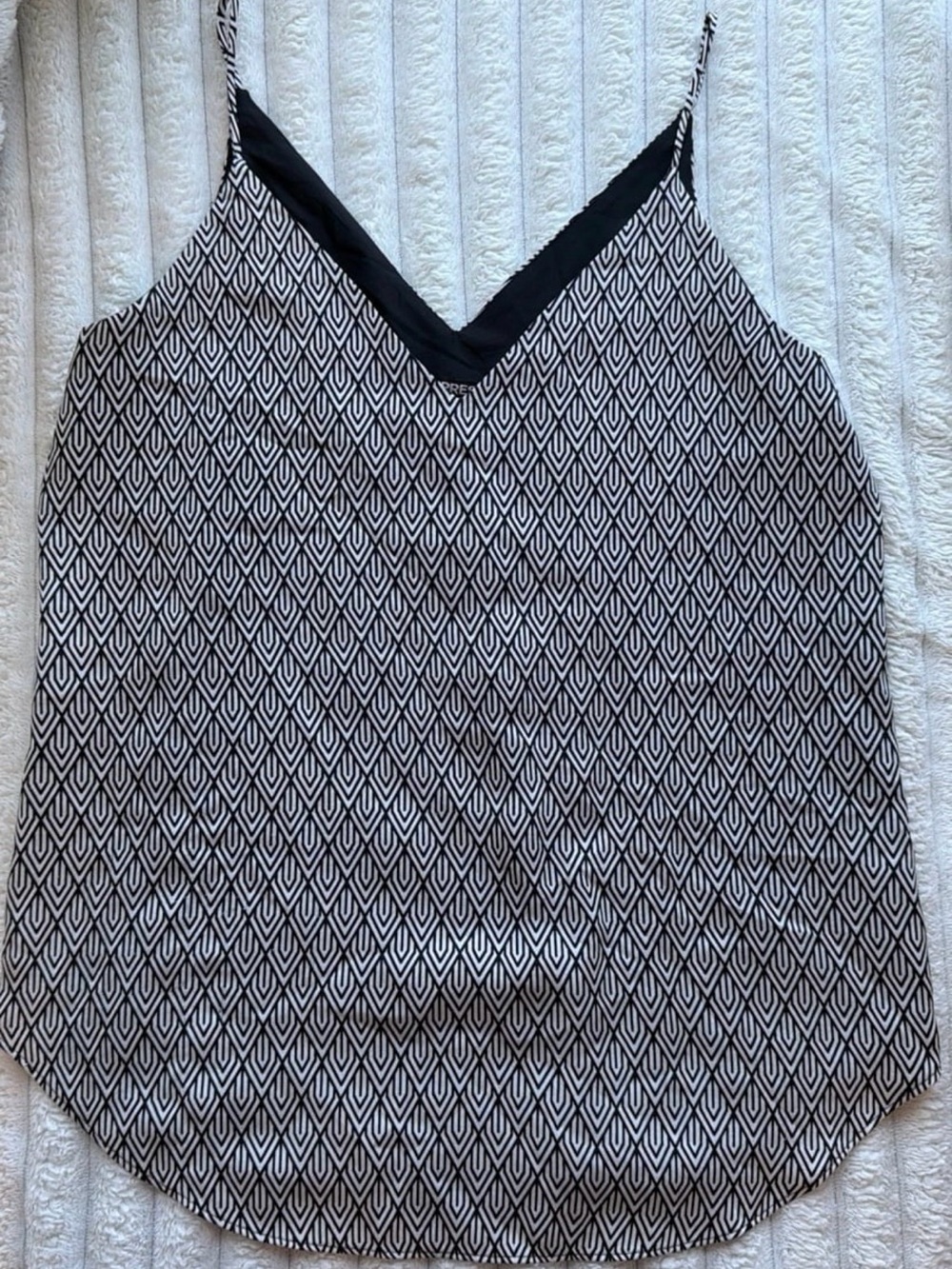 Express Black & White Geometric V-Neck Cami